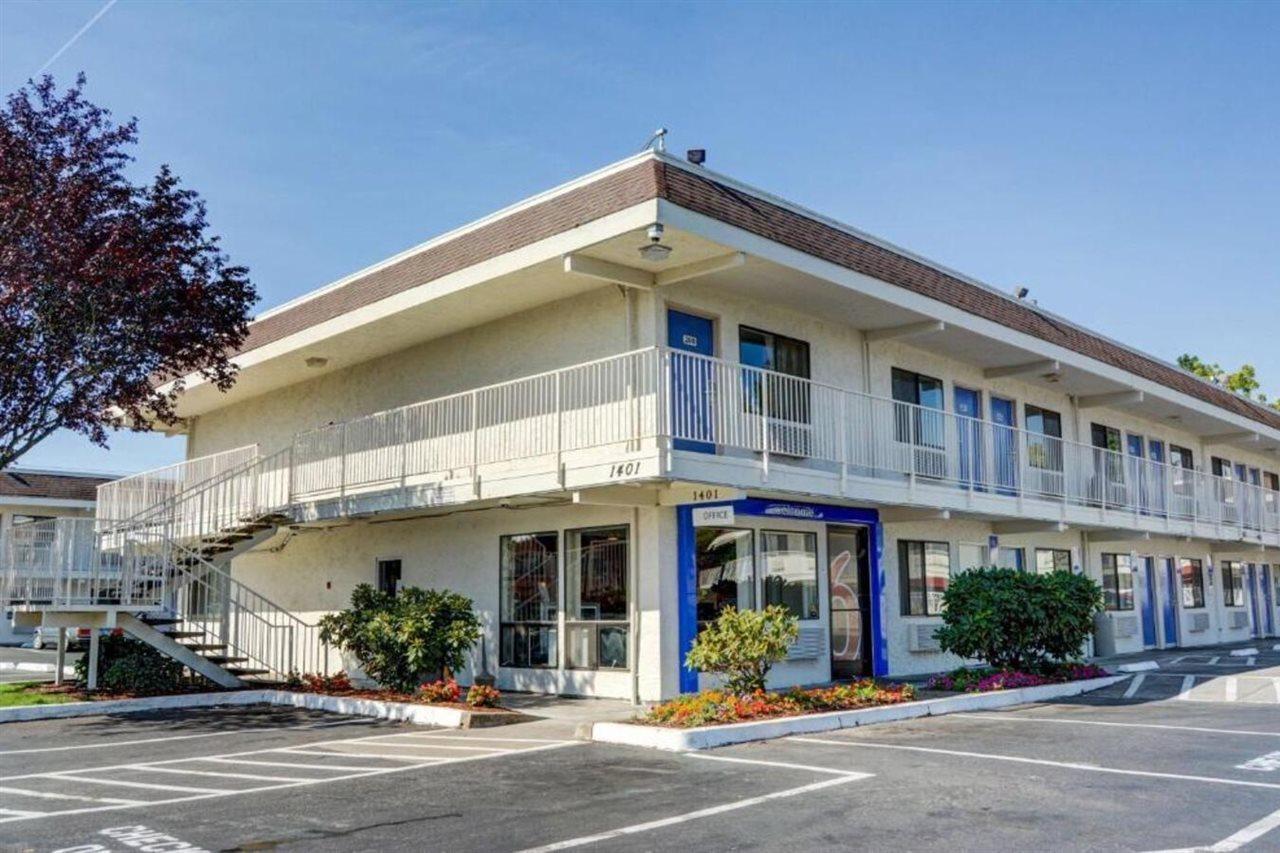 Motel 6-Salem, Or Екстер'єр фото