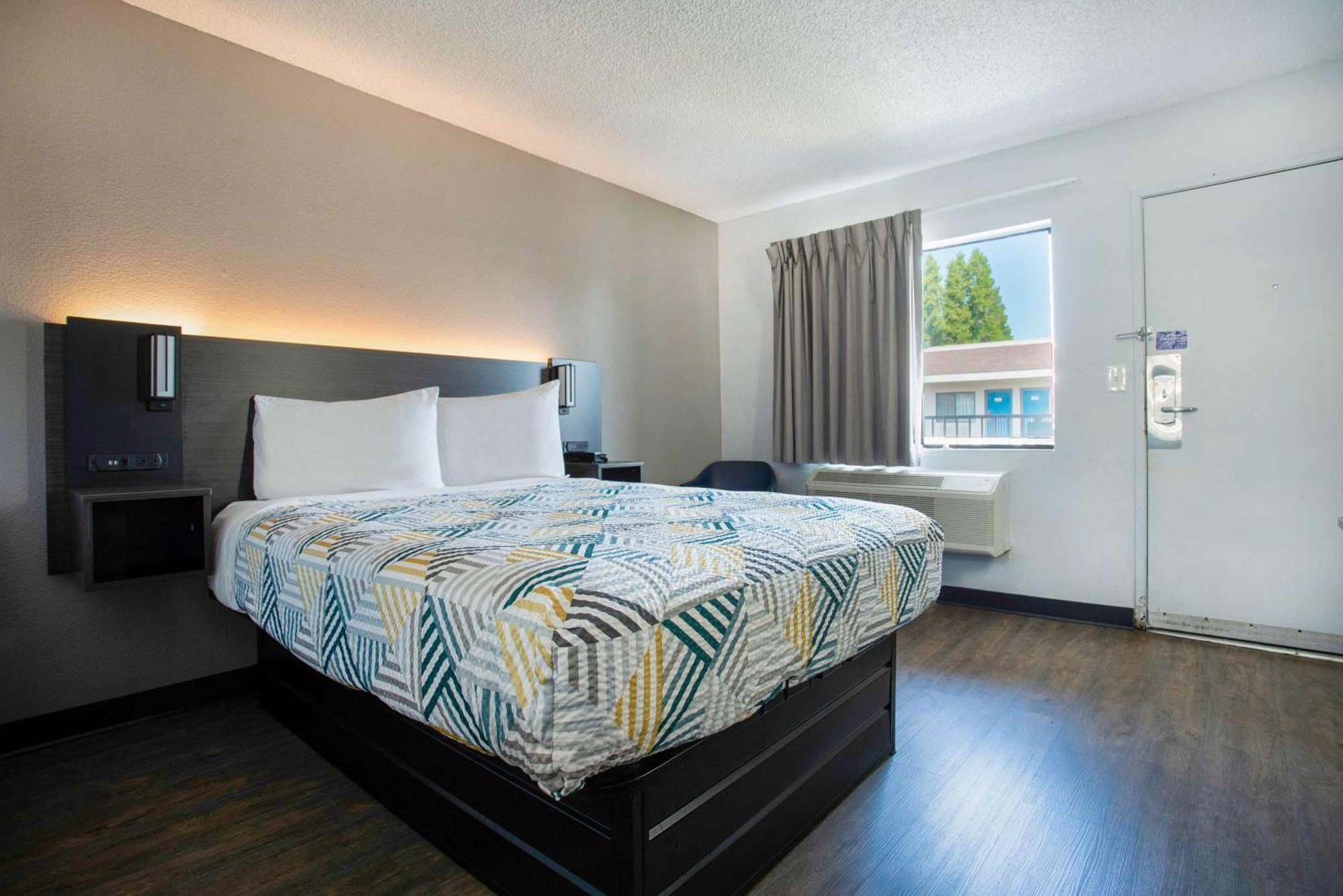 Motel 6-Salem, Or Екстер'єр фото